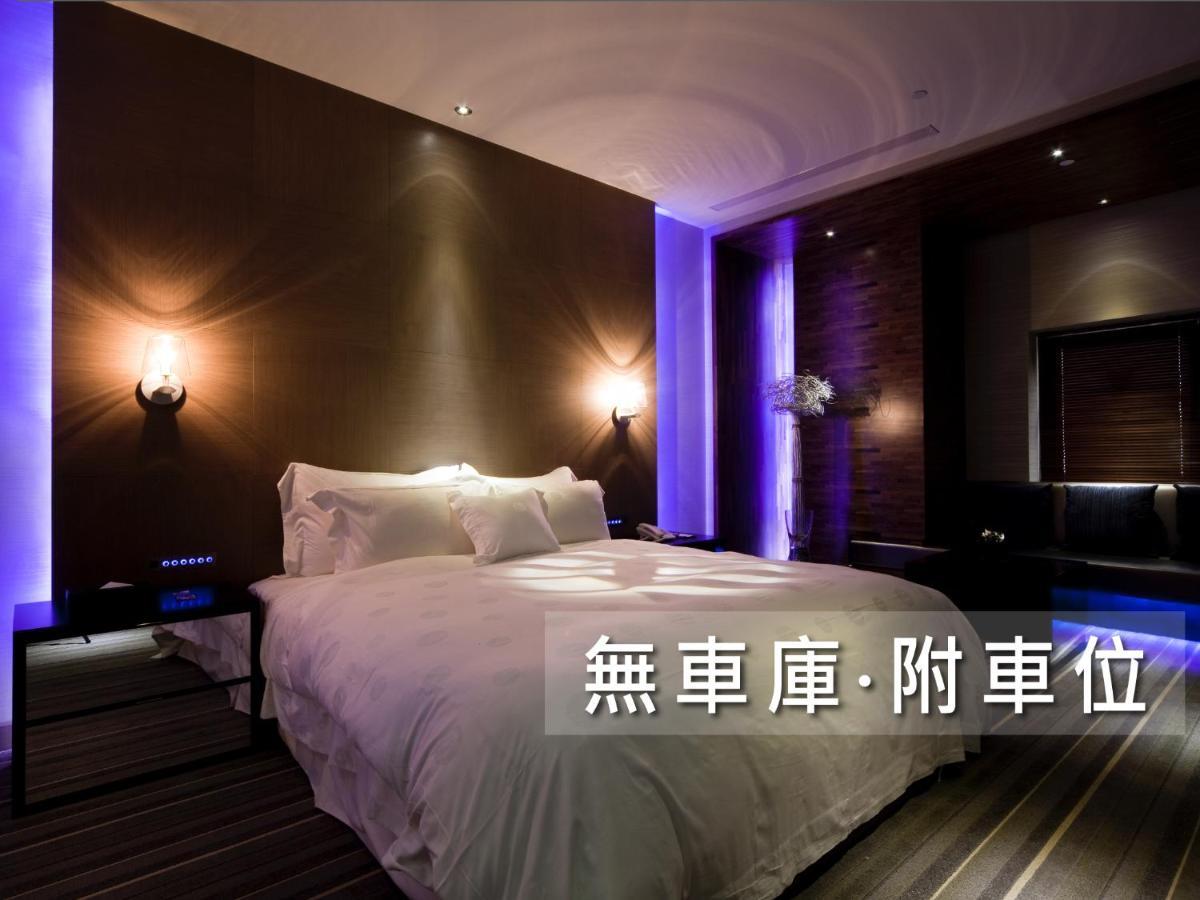 Classic Double Room Check From 2000,1015776754:JPEG