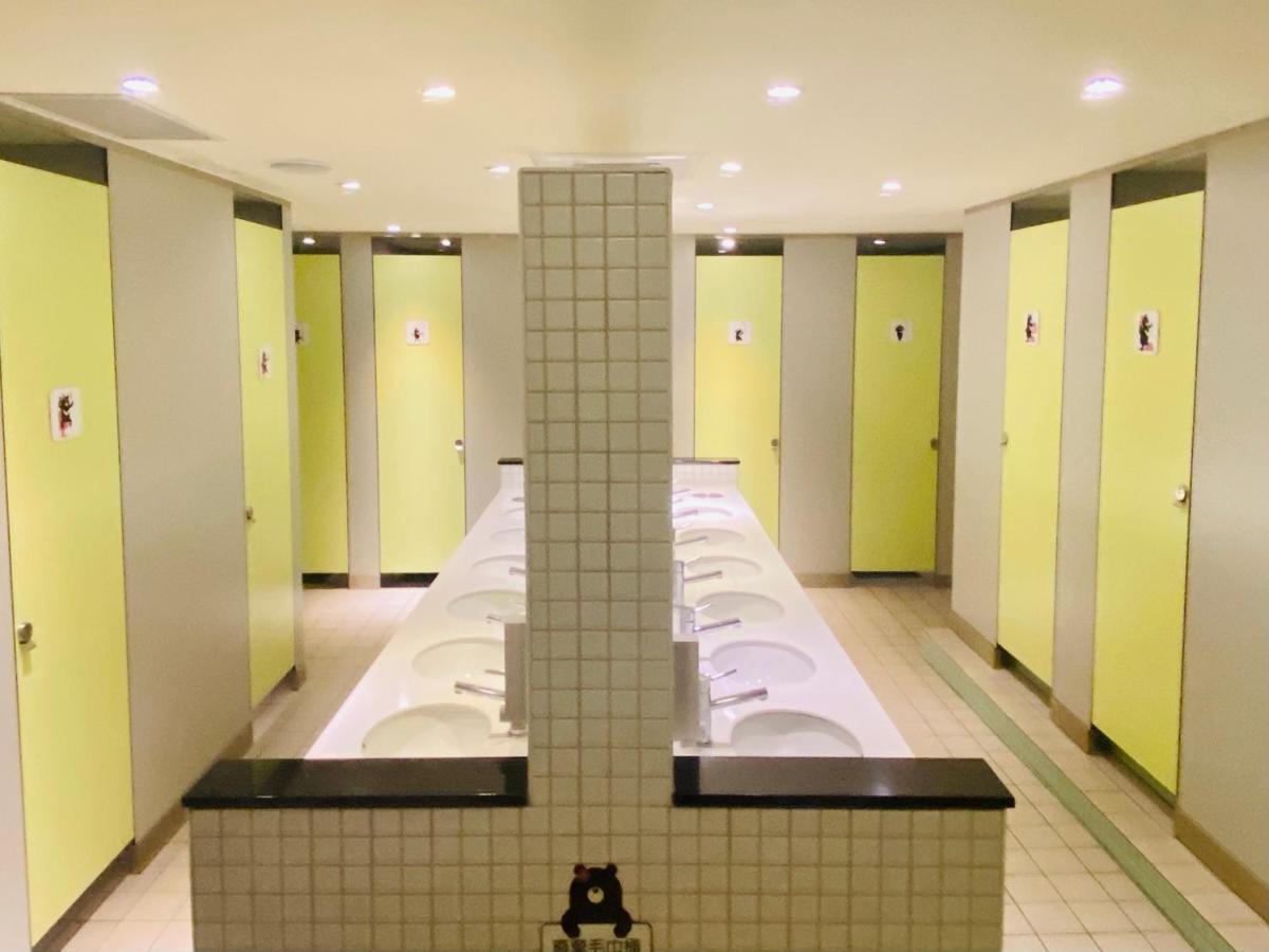 8-Bed Male Dormitory Room,1536611062:JPEG