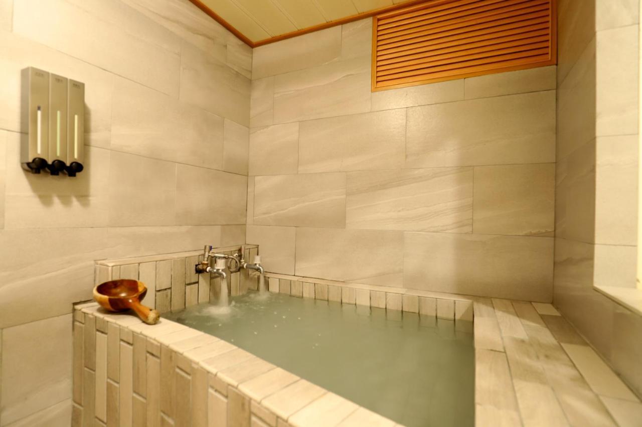 Budget Double Room,1260283648:JPEG