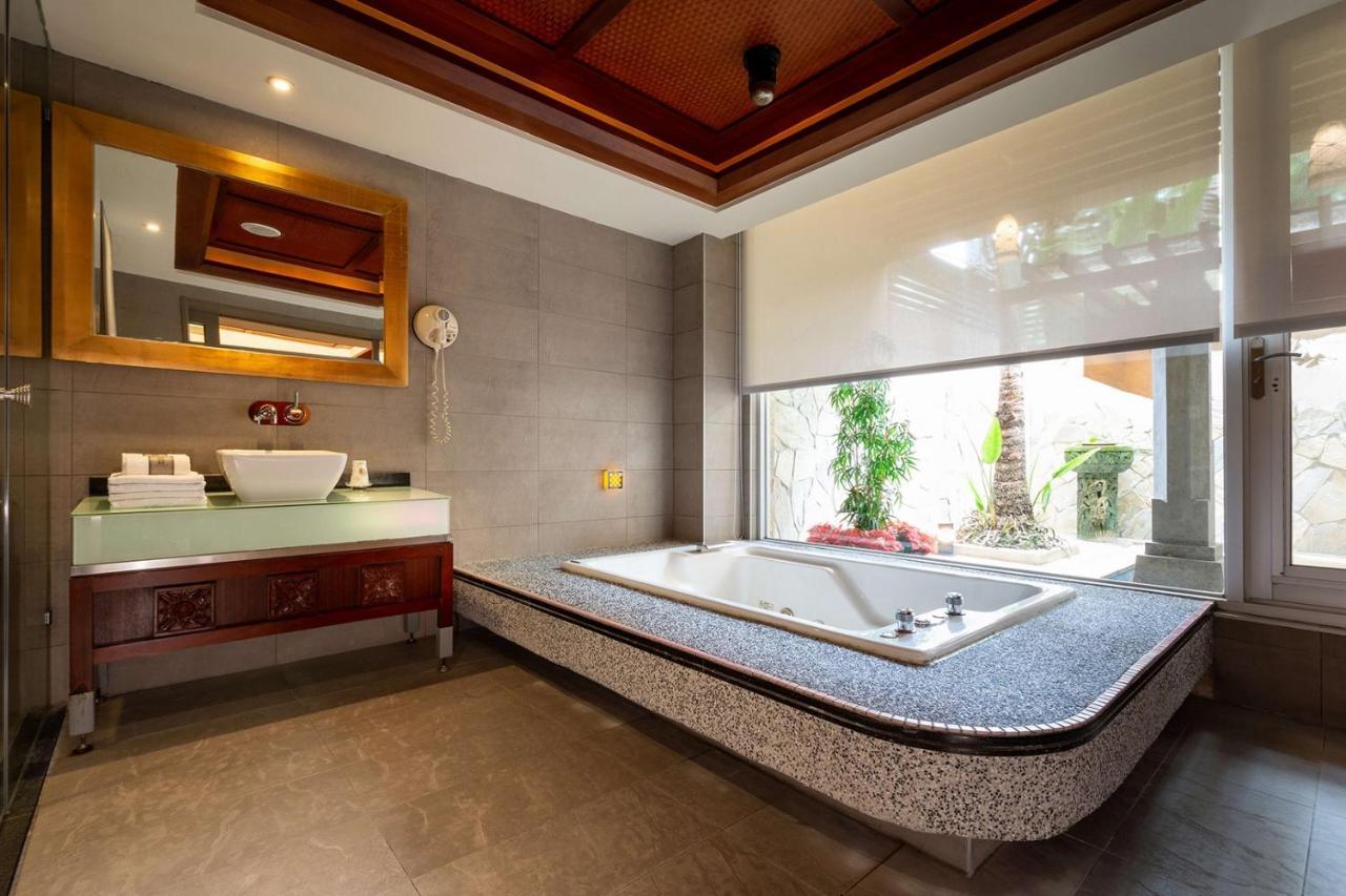 Queen Room with Garden View,1247647762:JPEG
