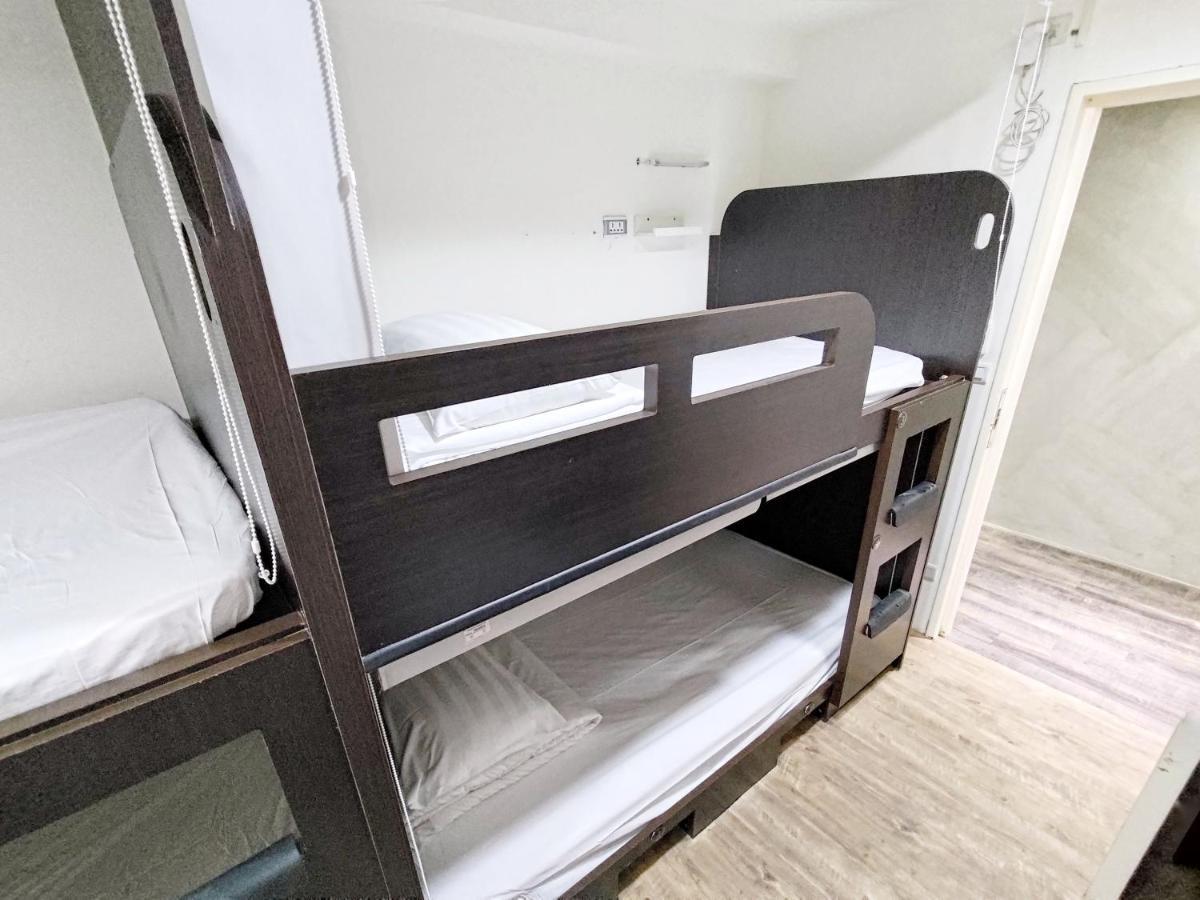 Stapelbed in Slaapzaal voor Vrouwen