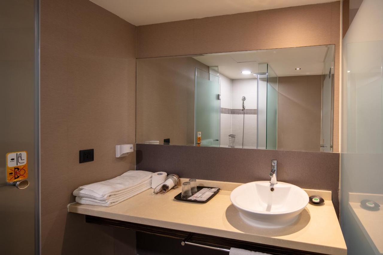 Deluxe Double Room,1324111081:JPEG