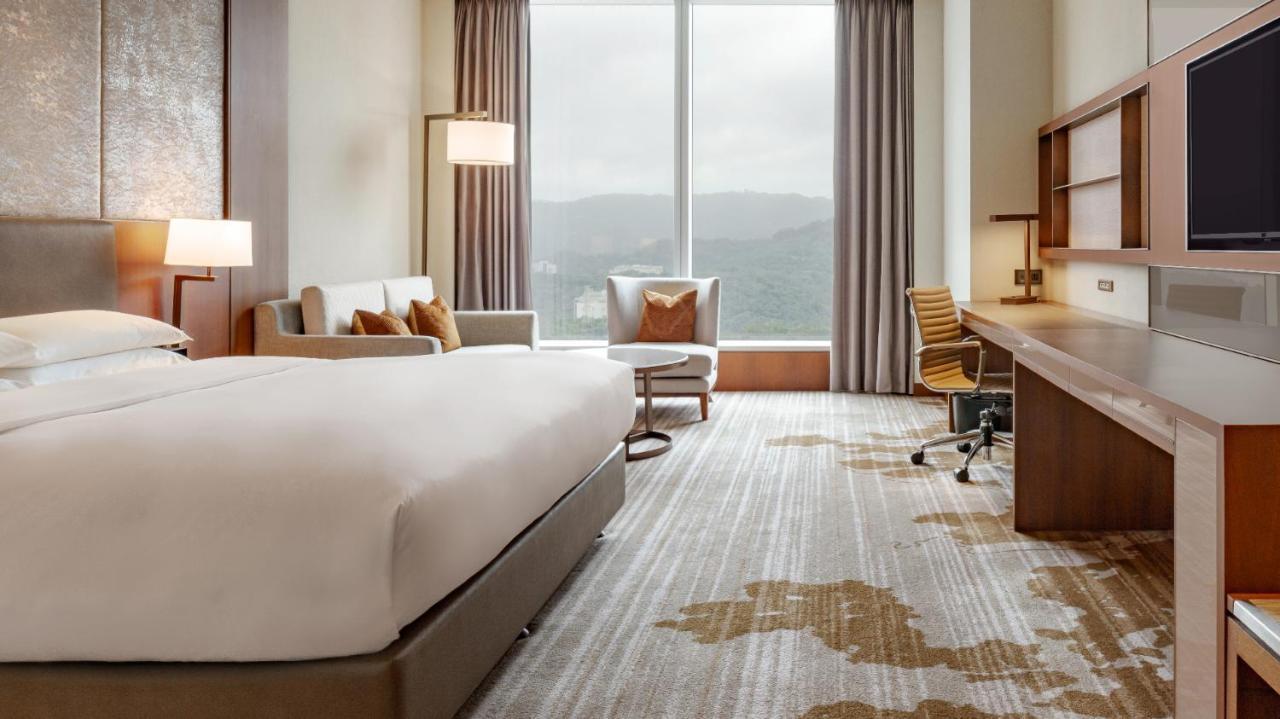 King Room Mountain View,1528425982:JPEG