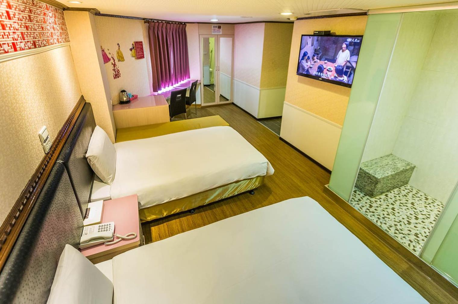Chambre Familiale avec Salle de Bains Privative