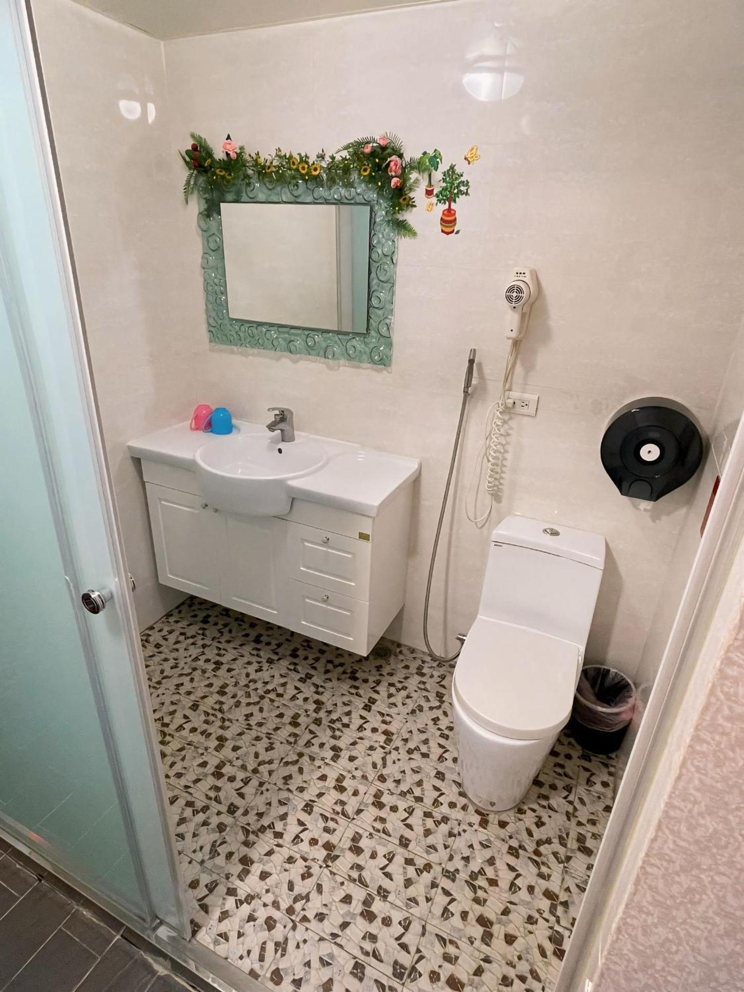 Chambre Triple avec Salle de Bains Privative