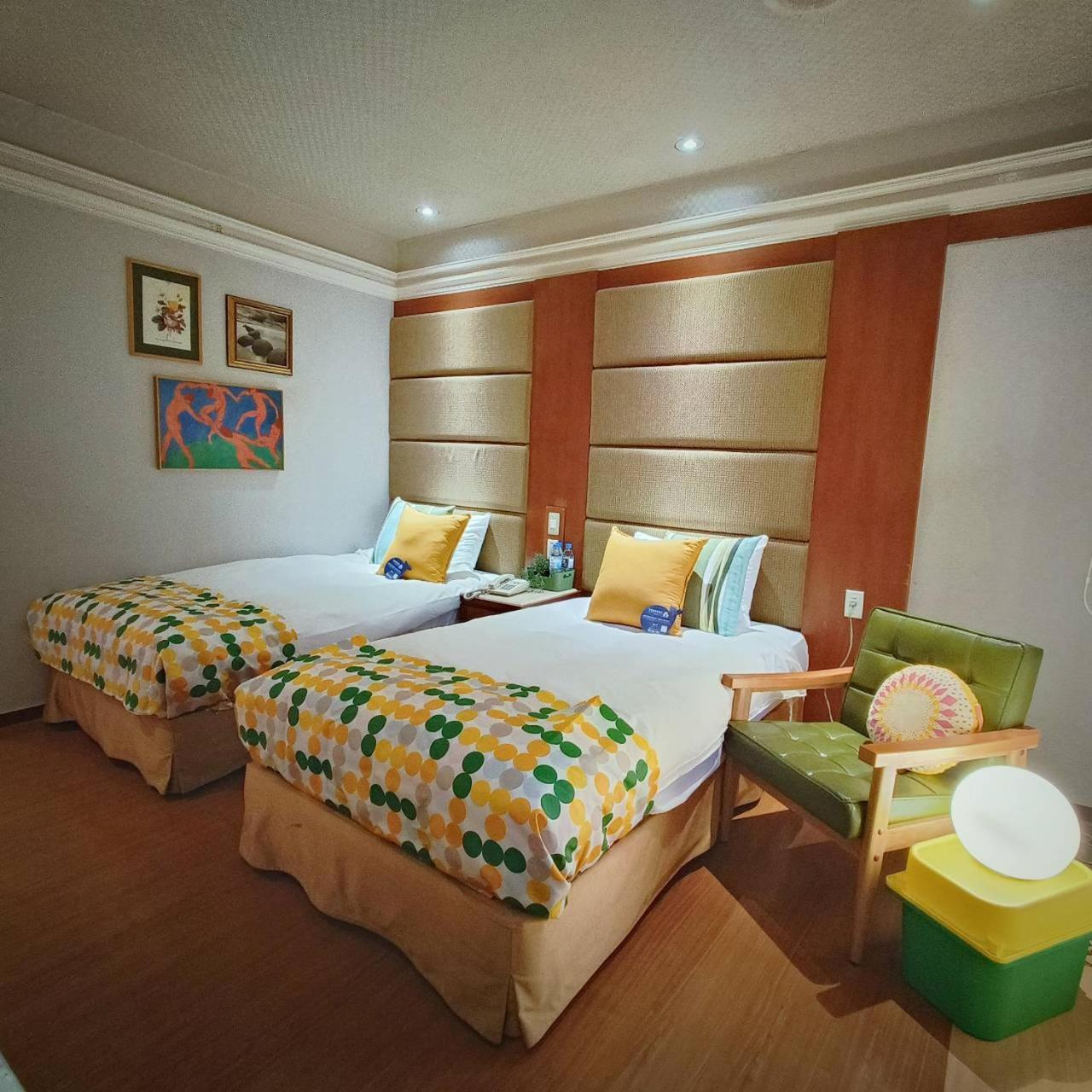 Classic Twin Room,1628690290:JPEG