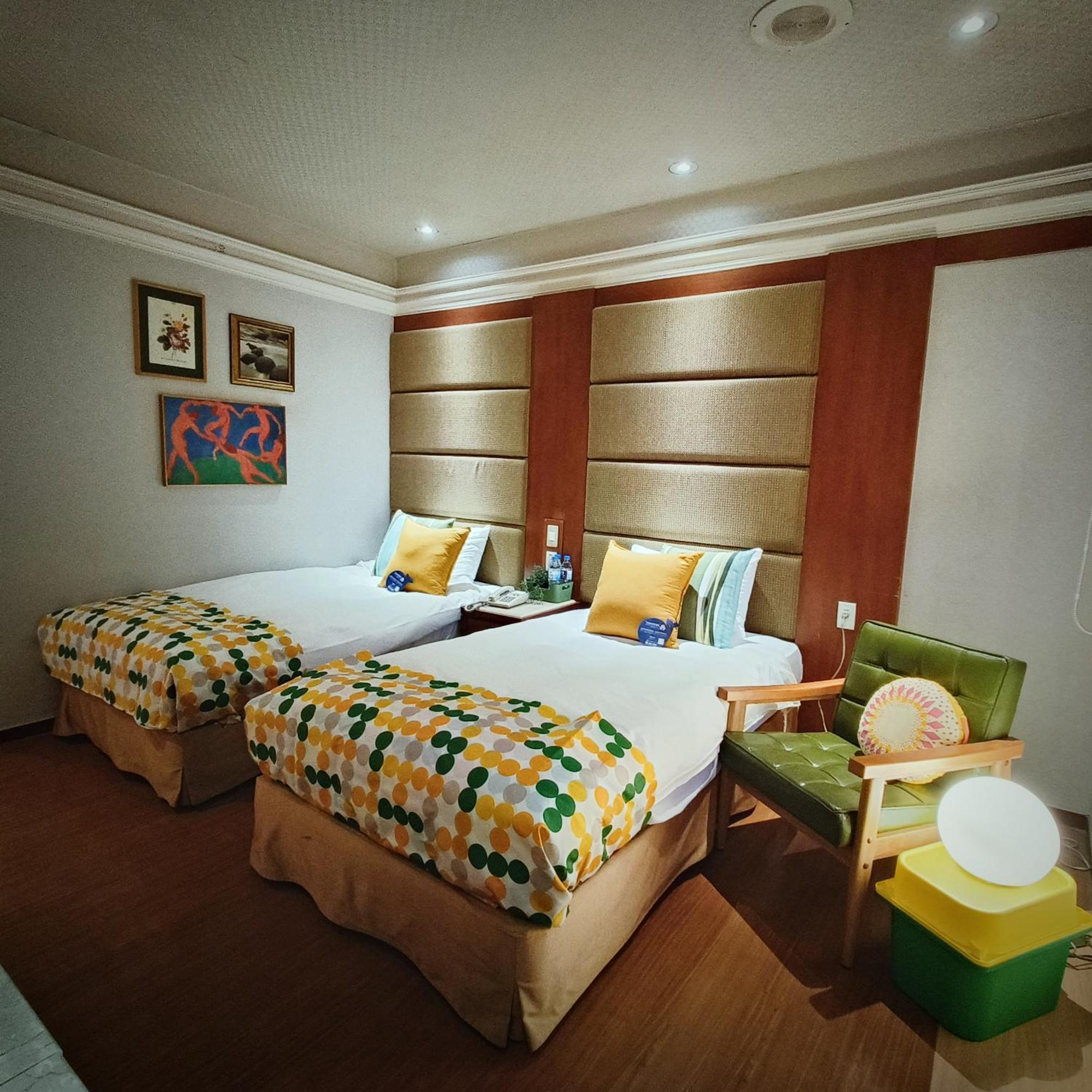 Classic Twin Room,1628690288:JPEG