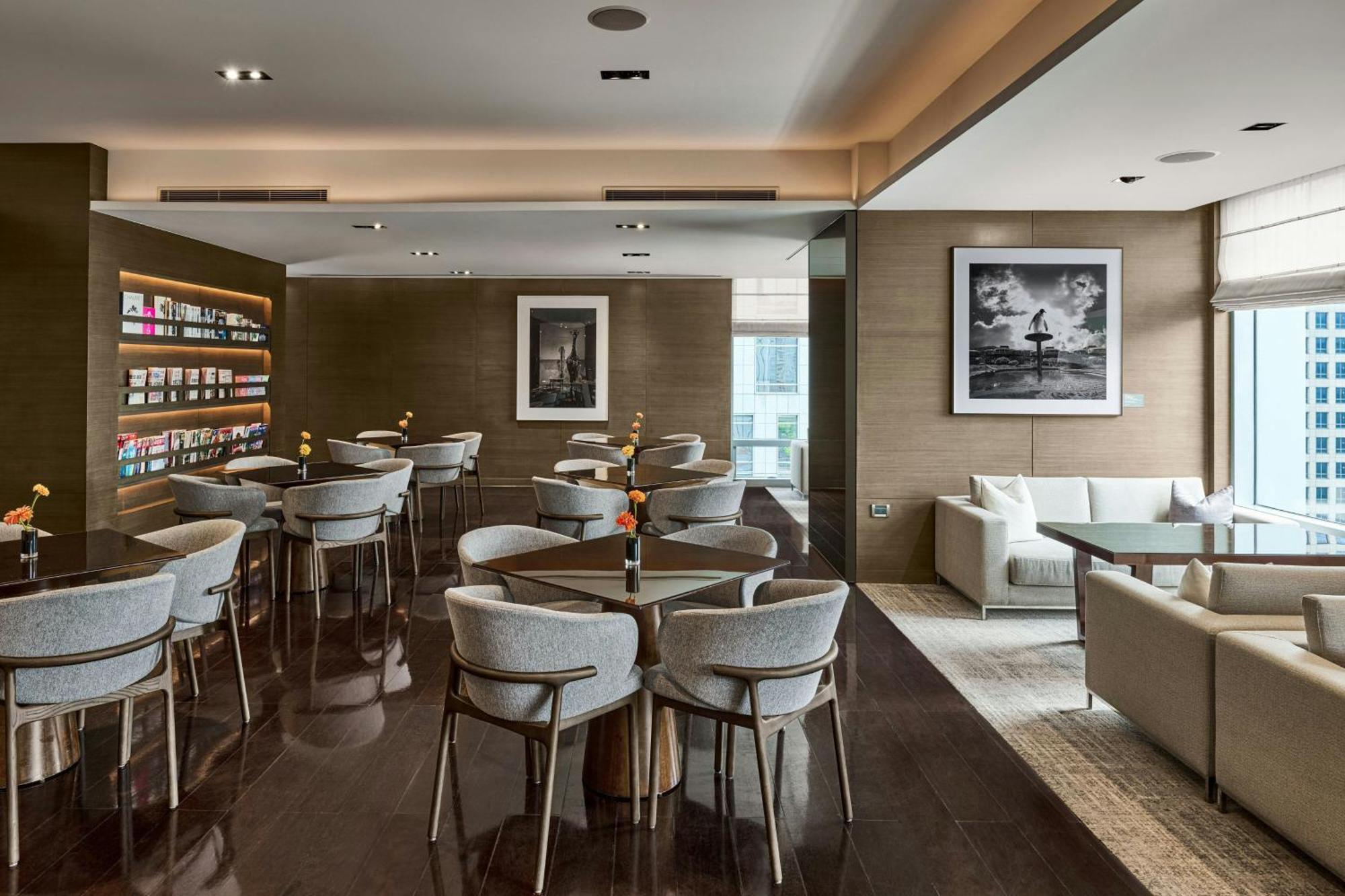 Executive King Room