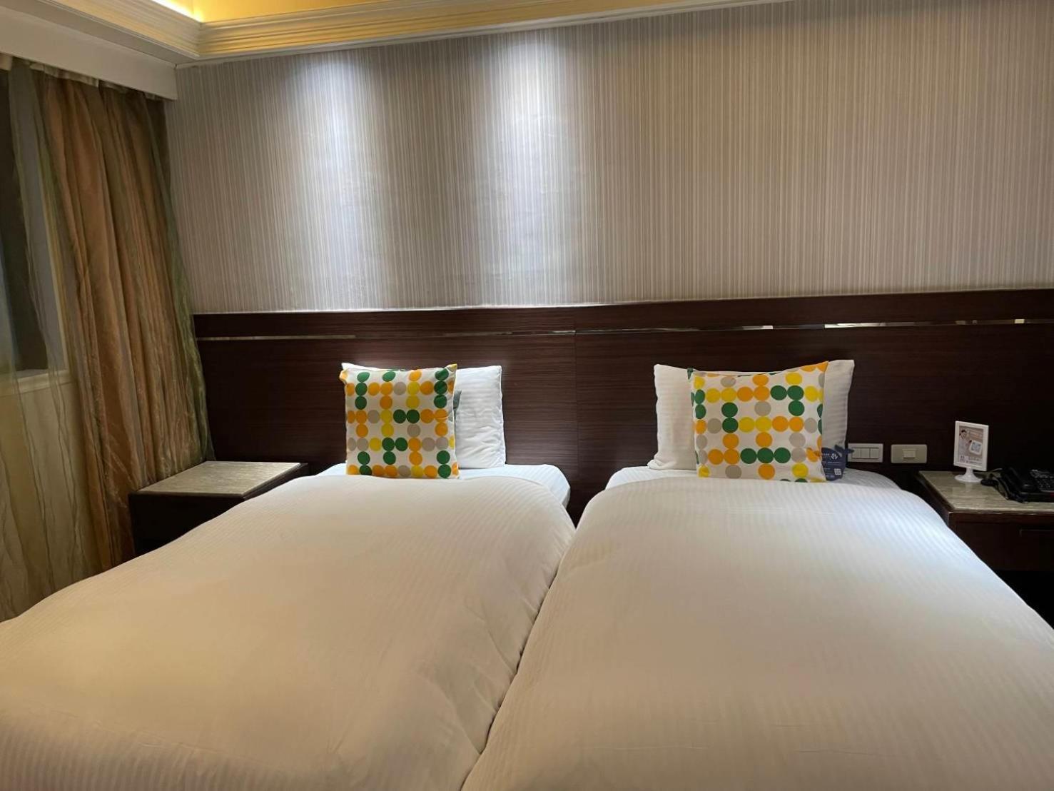 Classic Twin Room