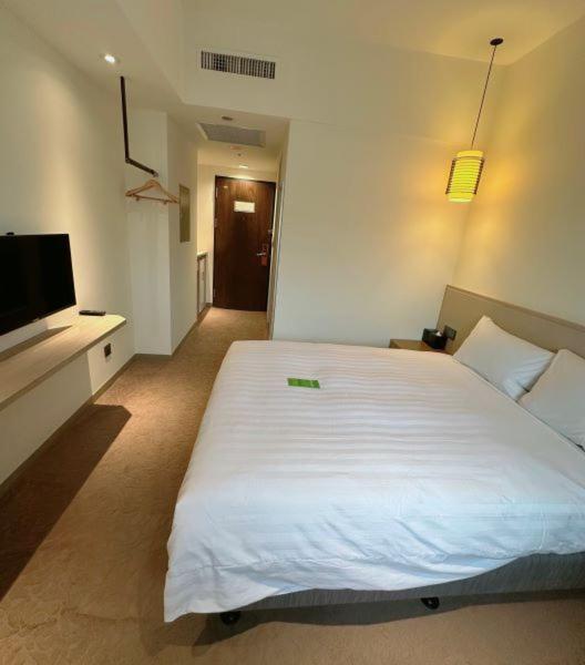 Elegance Double Room