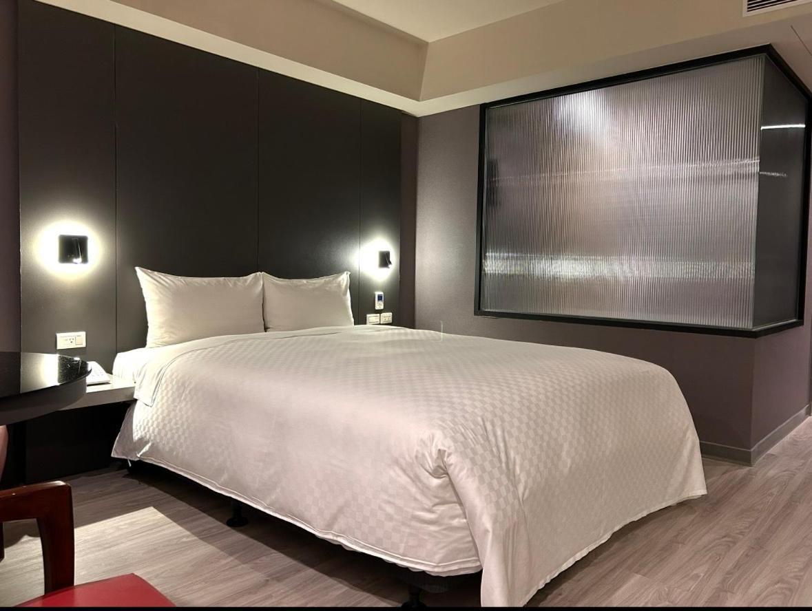 Deluxe Suite,1722938999:JPEG