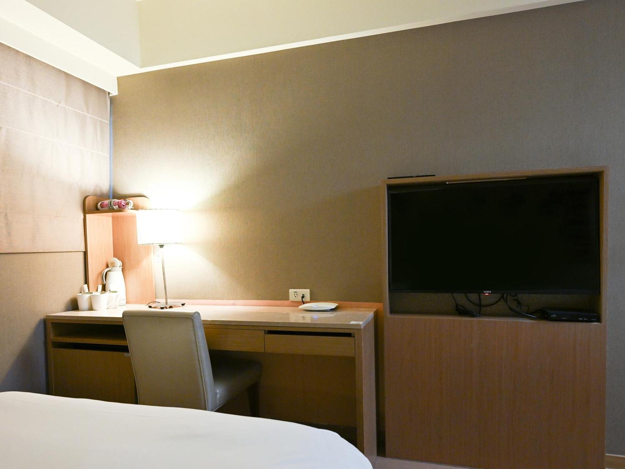 Standard Quadruple Room,1769528763:JPEG