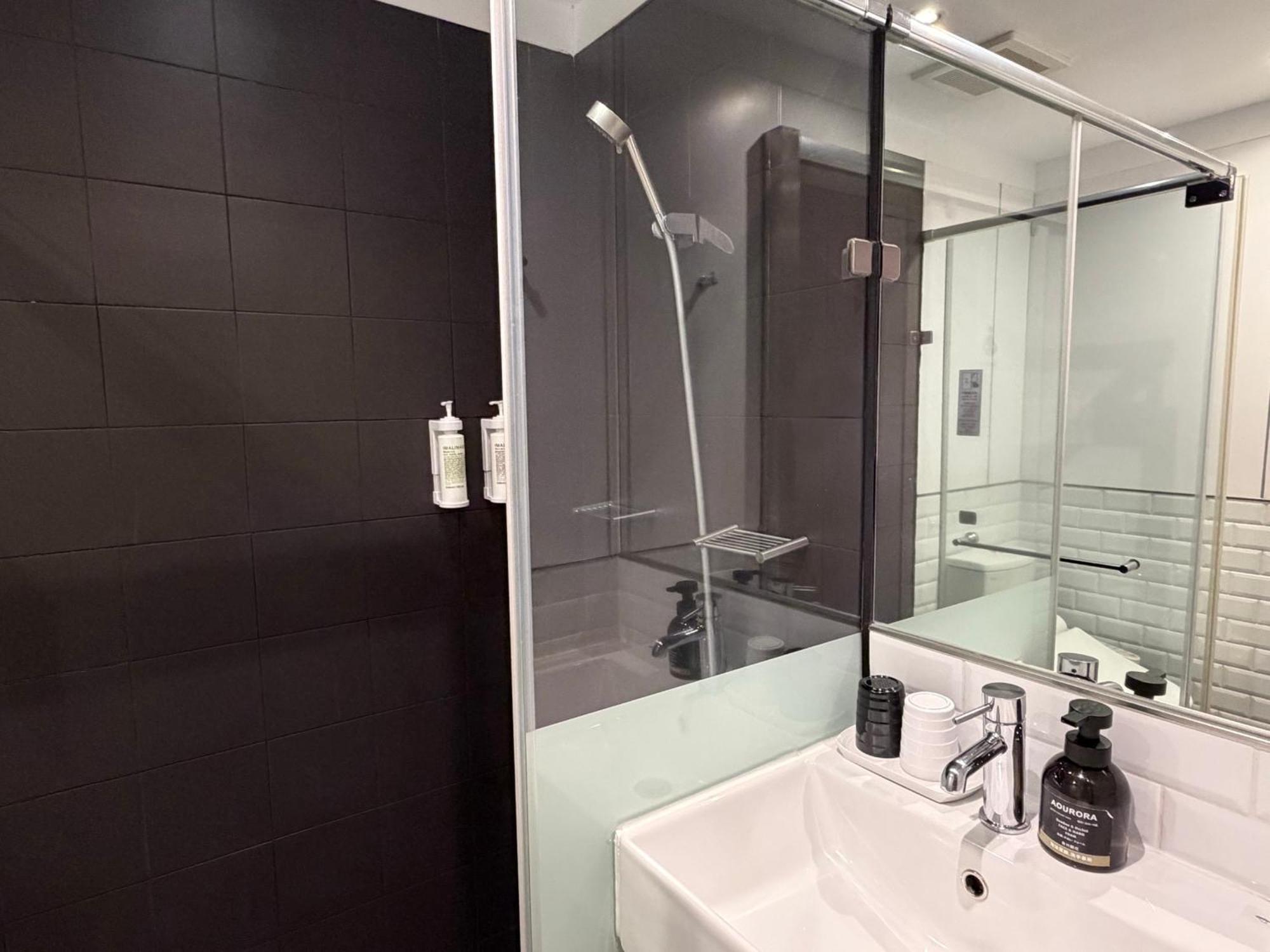 Elite Twin Room
