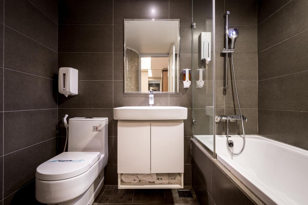 Standard Double Room,435957429:JPEG