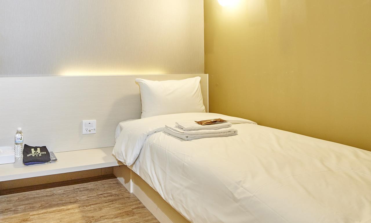 Single Room Female