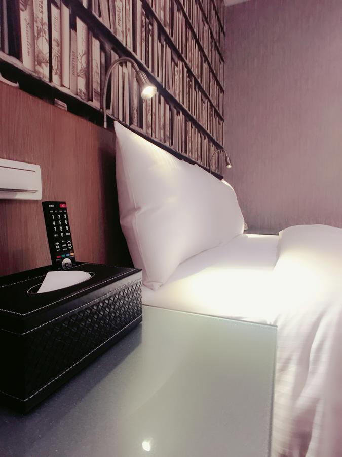 Standard Double Room No Window