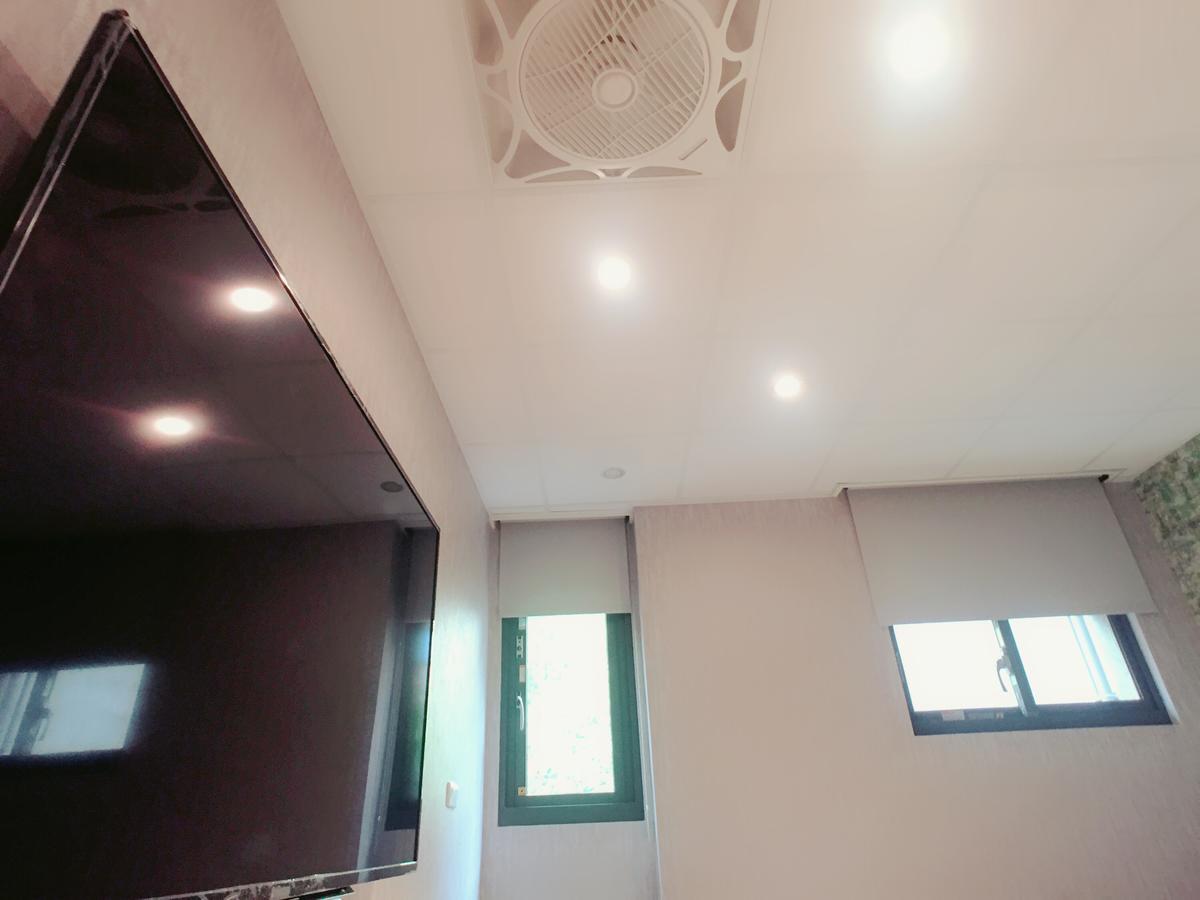 Standard Triple Room No Window