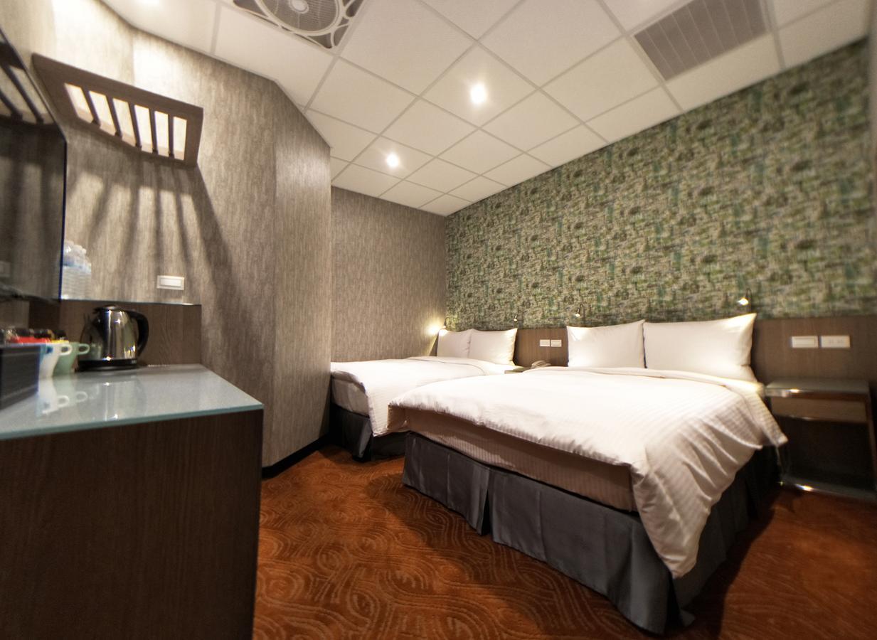 Standard Quadruple Room No Window