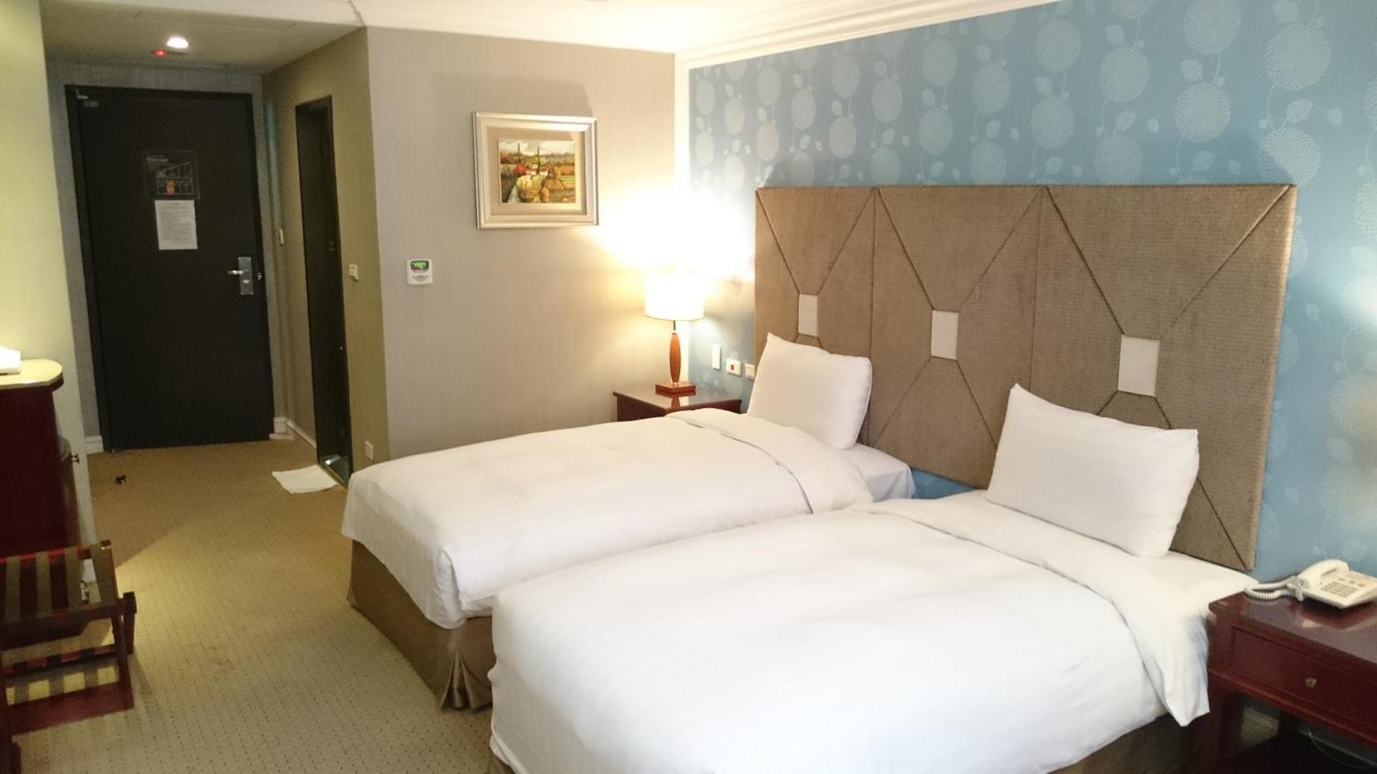 Twin Room,684629730:JPEG