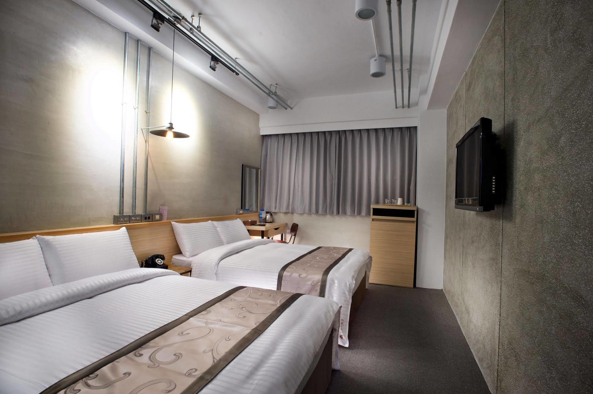 Quadruple Room with hot spring