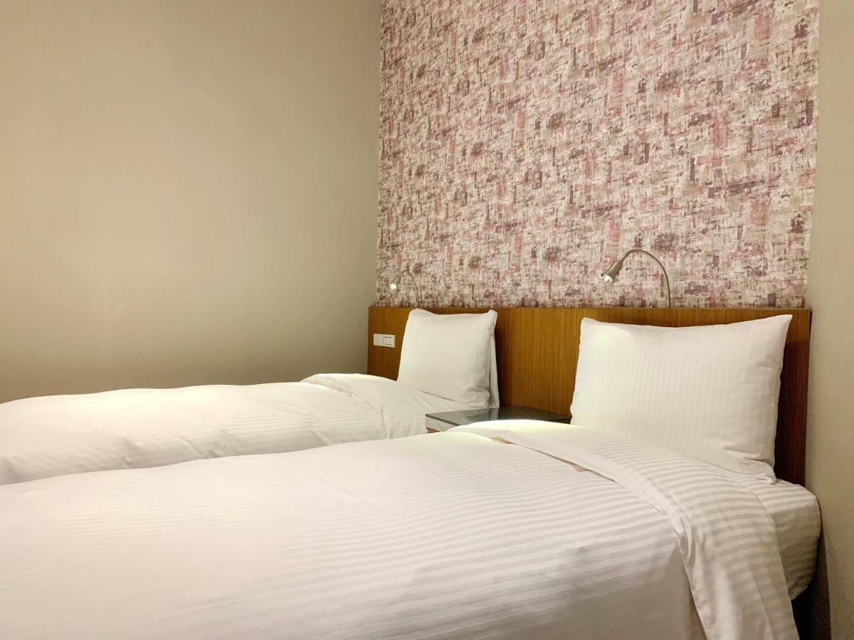 Standard Twin Room No Elevator