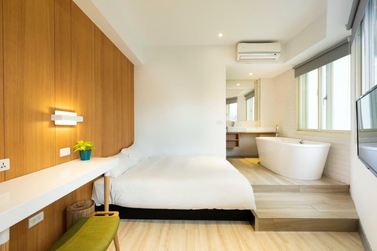 Deluxe Double Room,799647639:JPEG