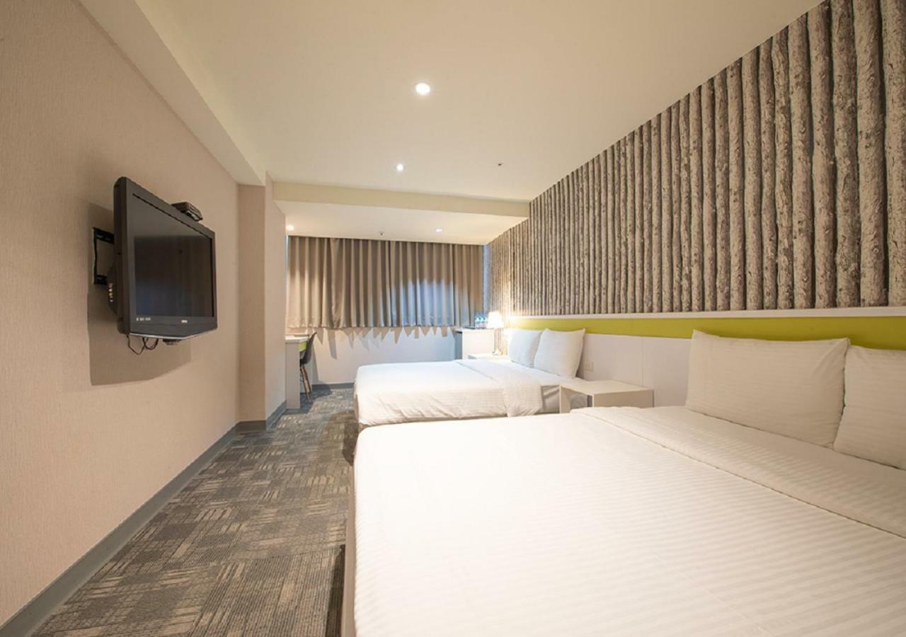 Deluxe Family Room,908452501:JPEG