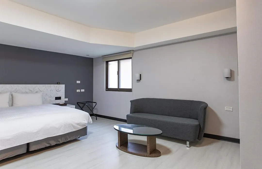Hub Hotel - Songshan Airport Branch-1