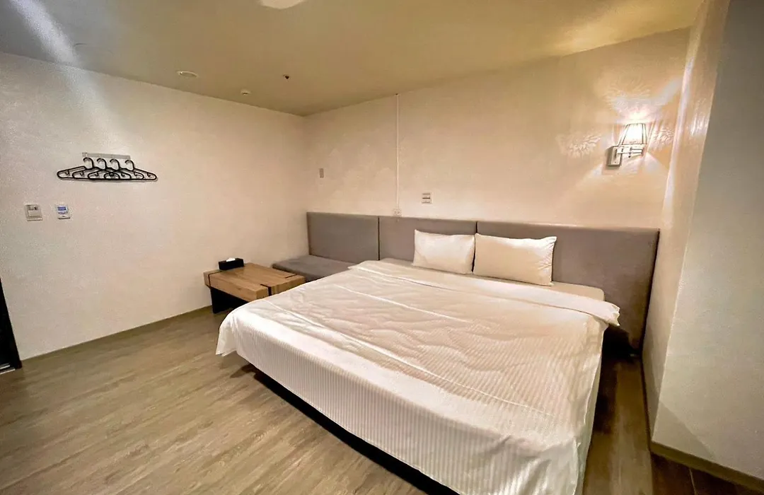 Walker Hotel - Zhengyi 2-1