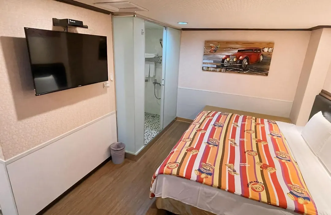 Dealer Hotel-1