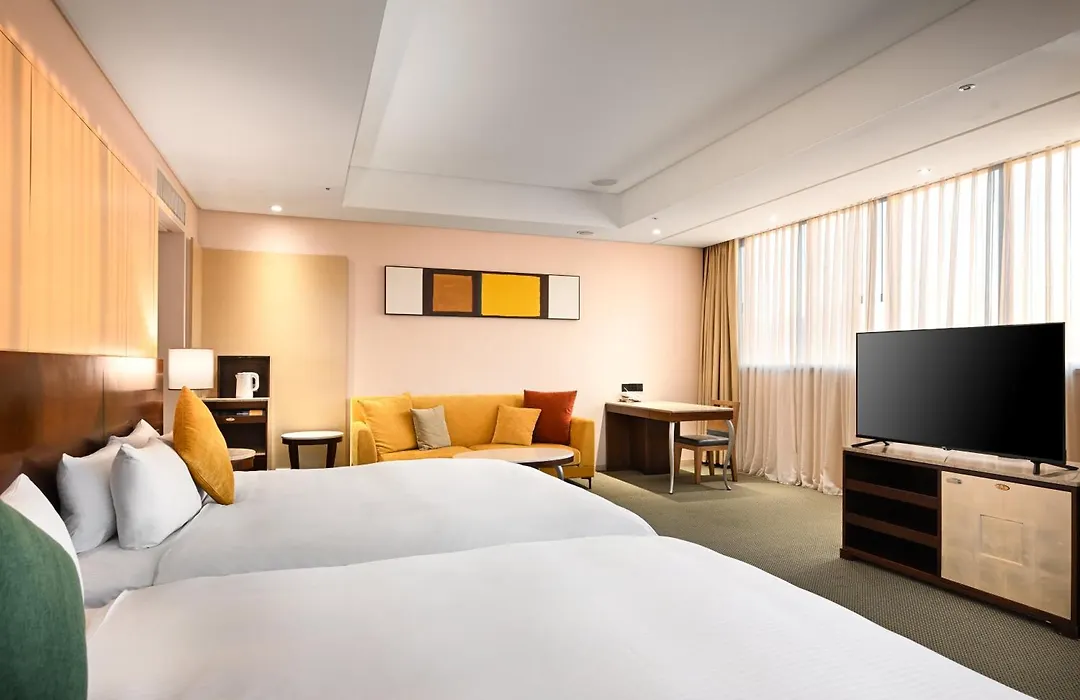 Via Hotel Breeze-1