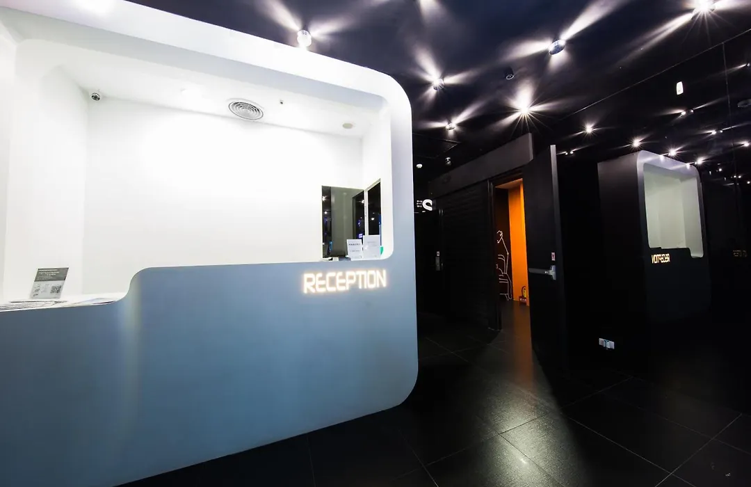 SleepBox Hostel-1