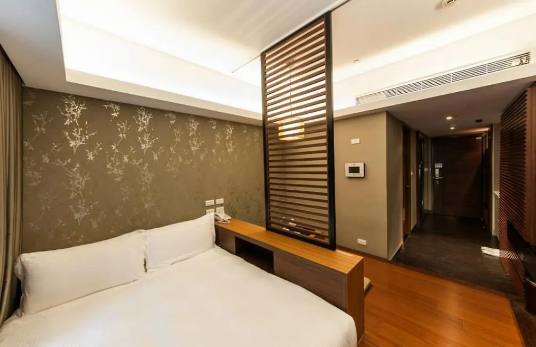 Itaipei Service Apartment-1