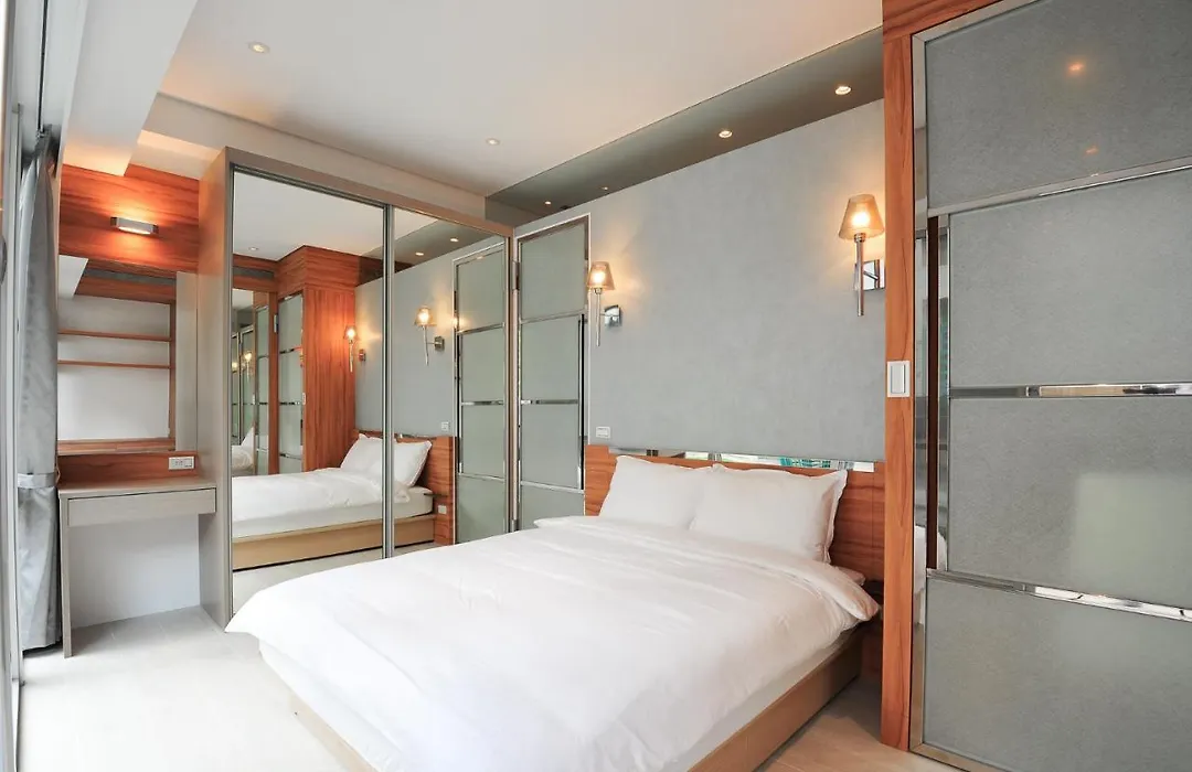 Opohills Boutique Apartments Yk-1