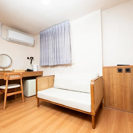 Cat Tail Pocket Inn Ximen-3
