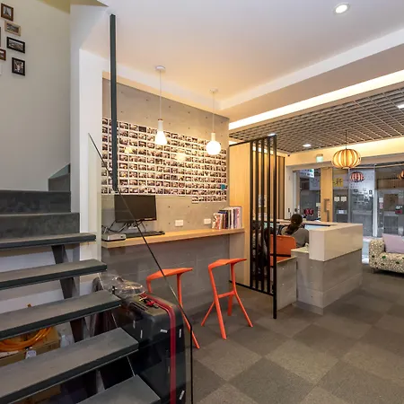 Colormix Hotel & Hostel-2
