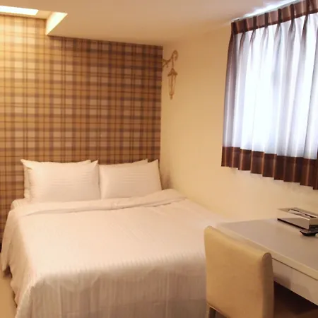 Dong Men Hotel-3