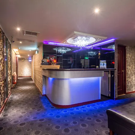 Golden Home Hotel-2