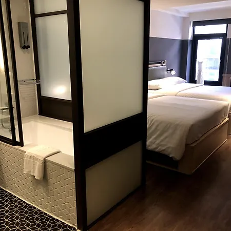 City Suites - Main Station-3