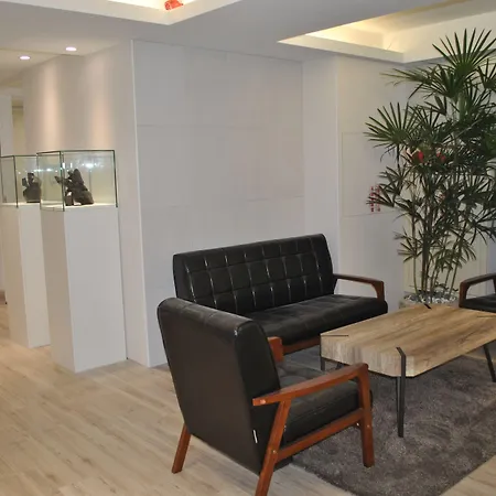 Apause Inn-2