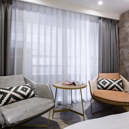 Sunshine Apartment-2
