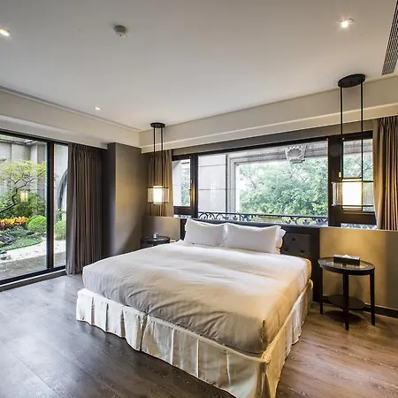J Palace Residence-3
