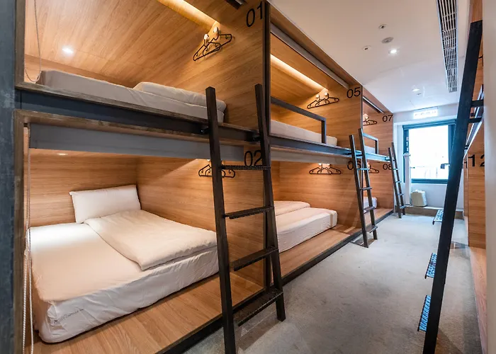 Bouti City Capsule Inn Taipéi