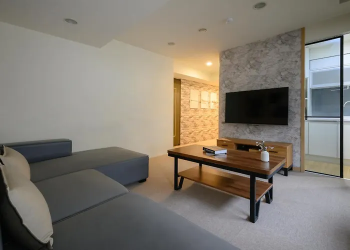 Three Master Bedrooms 4B4B Home 1Min To Sys Mrt 三主臥4房4衛 1分到國父紀念館站 Tajpej